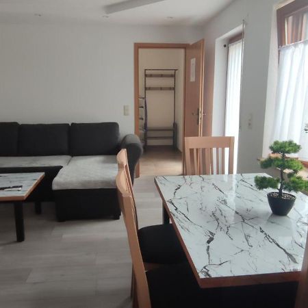 Ferienwohnung Istrefi 알피르스바흐 외부 사진